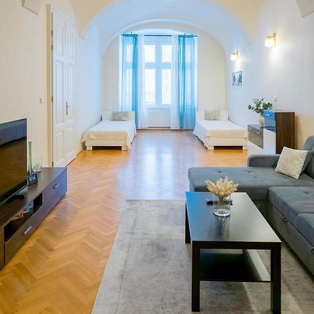 Luxury Vincents Apartments Košice Εξωτερικό φωτογραφία